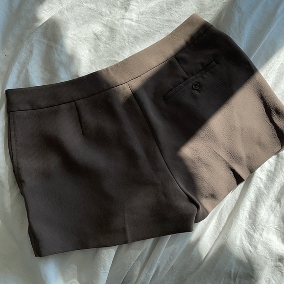 Wilfred short - Picture 2 of 3